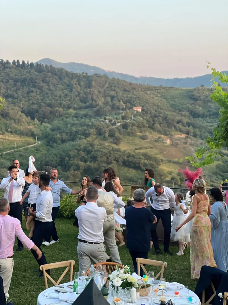 1bce4418-811d-4c39-b13b-2627a63ac436