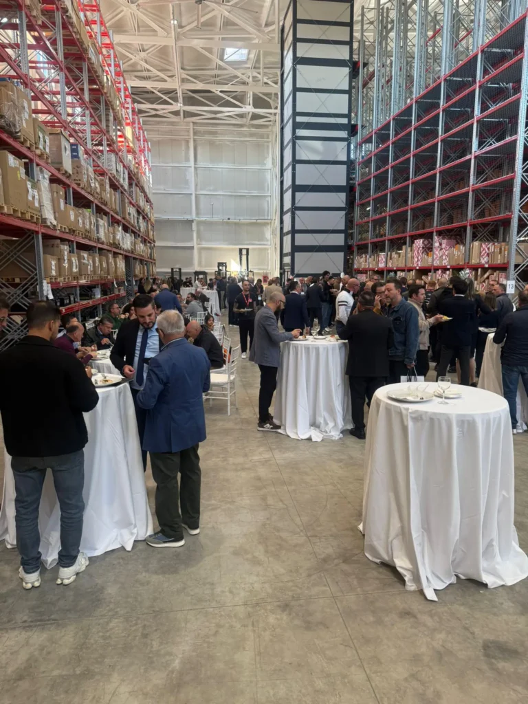 4baa97e6-587d-45c8-8090-ab5b72229904