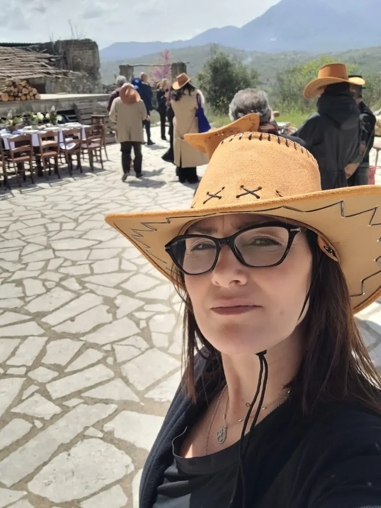 5cff2d6f-cc75-4ed7-8475-fe72b9b339d9