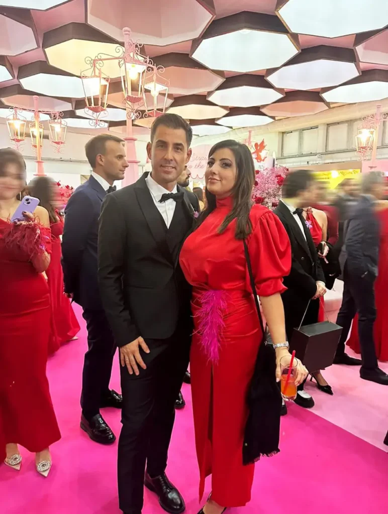 b9a3cbfd-7061-43a4-9fe6-ac9acf32c6eb