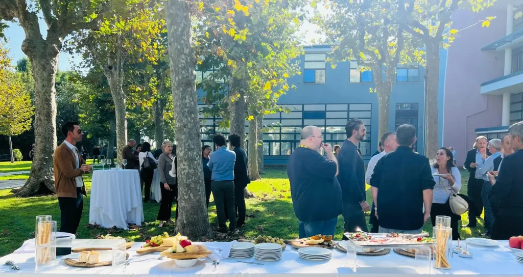 c08486fa-c5d5-4878-80d9-64711dbe8f1e